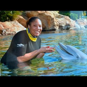 Meet your Posher, Renee